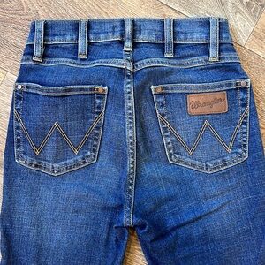 Wrangler High Rise Skinny Jeans